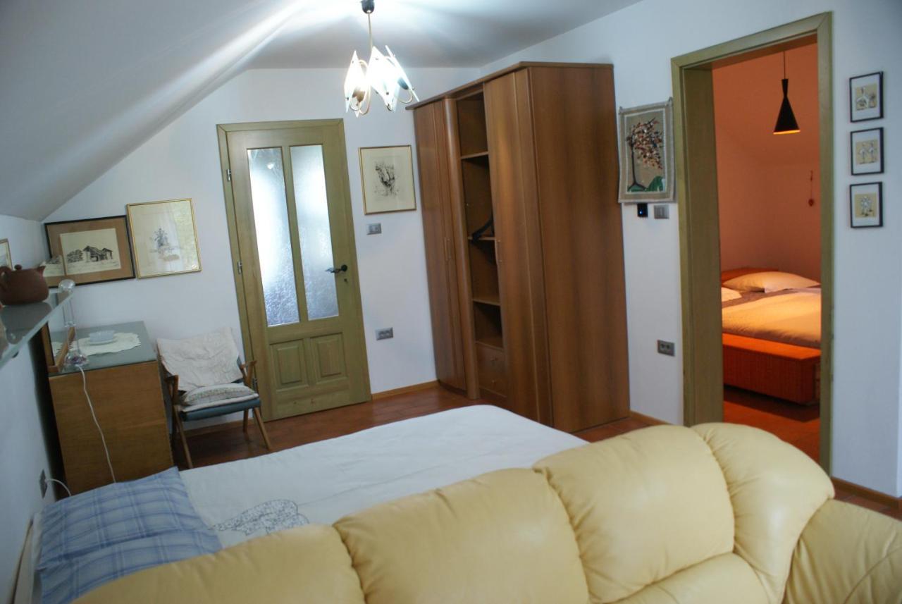 Apartments Leni Постойна Екстериор снимка